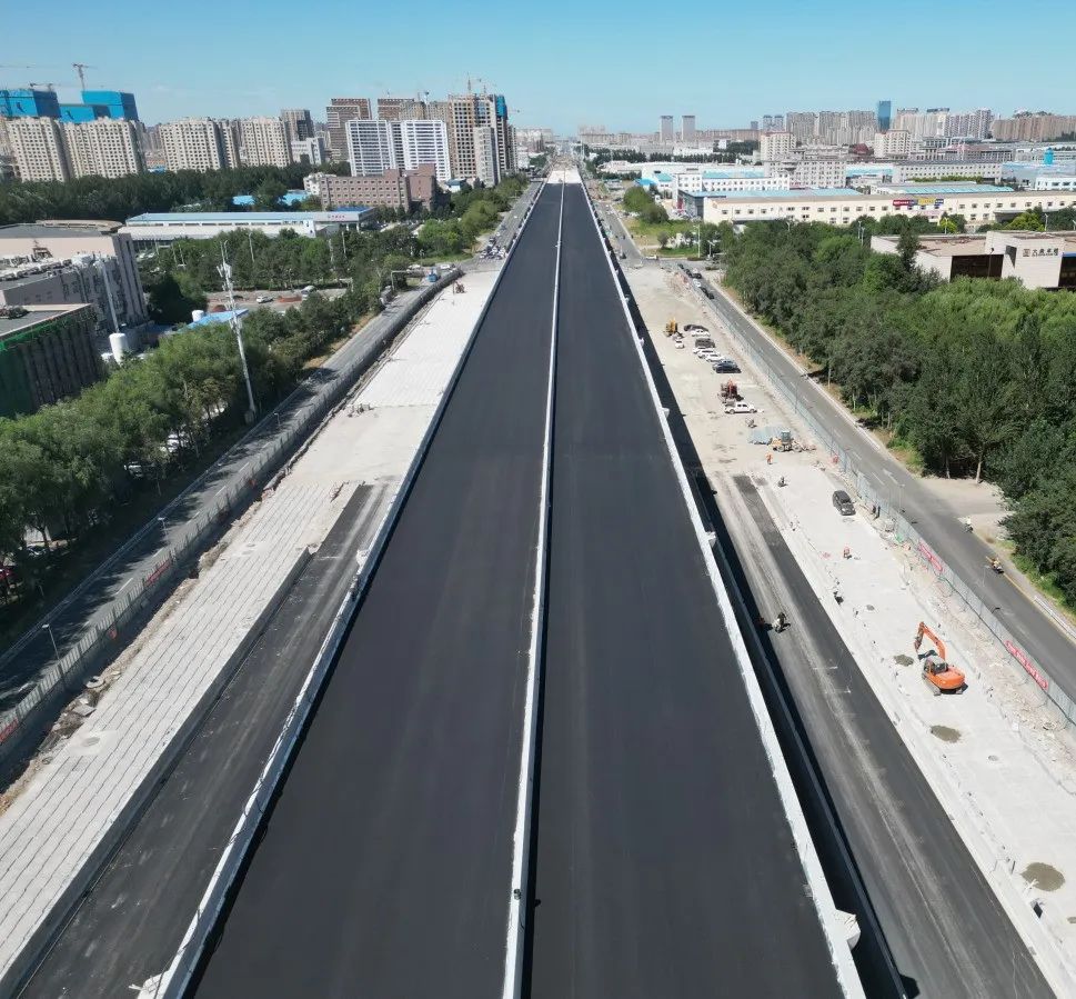 ���o��ֿ���·���˶Θ������w��������깤��